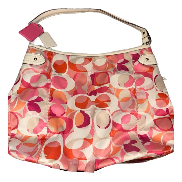 Coach Daisy Kaleidoscope NWOT F23957 - Picture 2 of 6